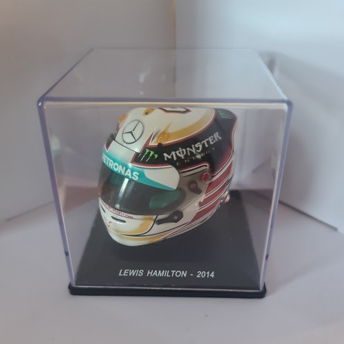 Spark scale mini helmet - 1/5,