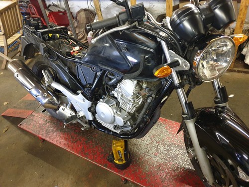 Yamaha ybr250 petrol tank - petrol,