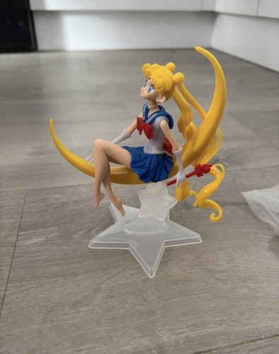 Sailor moon figure - sailor,