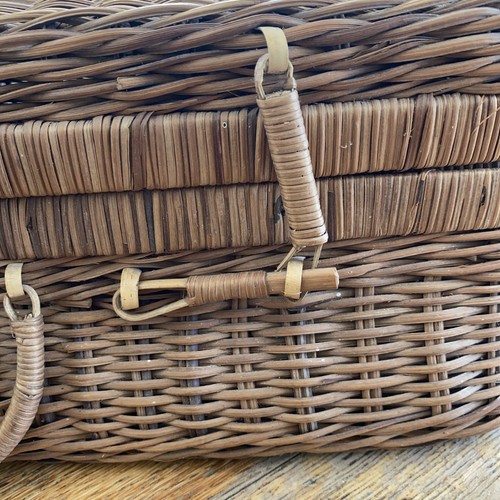 Vintage wicker picnic - vintage, basket