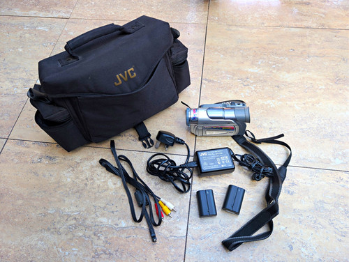 Jvc minidv handheld fully - jvc,