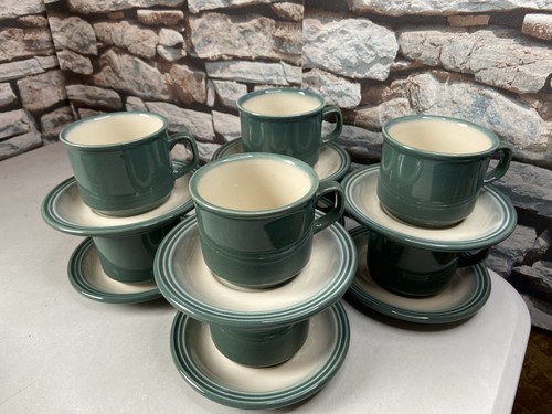 Cloverleaf pottery piece - pottery, 16