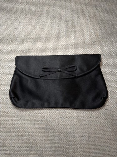Black satin bennett clutch - black, lk