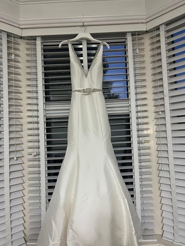 Morilee wedding gown size - morilee,