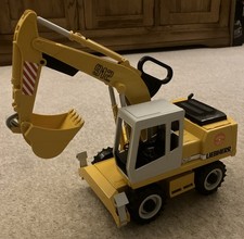 Bruder Liebherr 912 Excavator