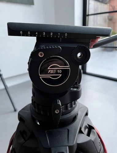 Sachtler tripod with fsb - with,