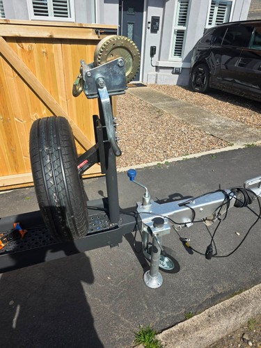 Trike trailer comes - , with