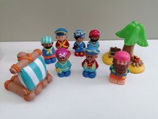 ELC Happyland Pirate Figures