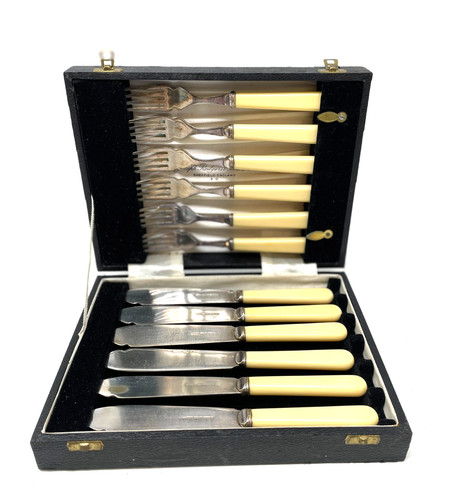Vintage faux bone - faux,