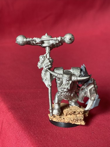 Ork big mek with shokk - mek, attack