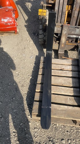 Single pallet tine - single,