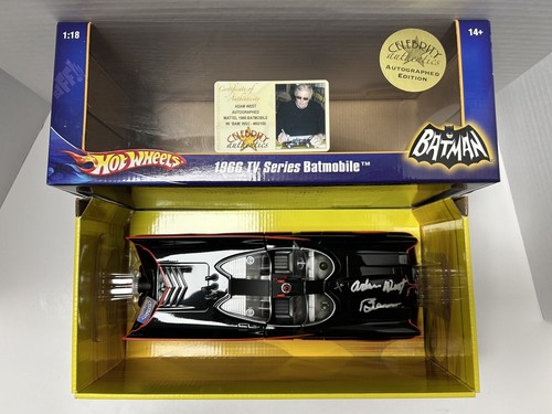 Mattel l2090 batmobile - mattel, 1:18