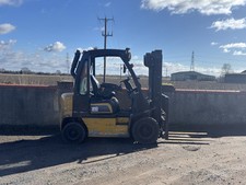 Nissan 2 Tonne Diesel Forklift