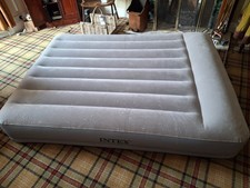 Intex Double Queen Pillow Rest