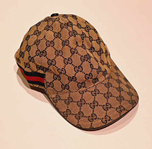 Gucci cap size medium - size,