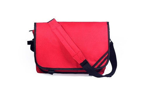 Men women shoulder - shoulder, bag