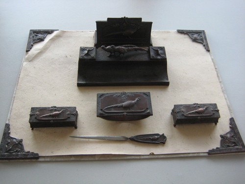 Antique usa bronze metal - antique,