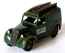 Dinky No.261 Morris Z Post
