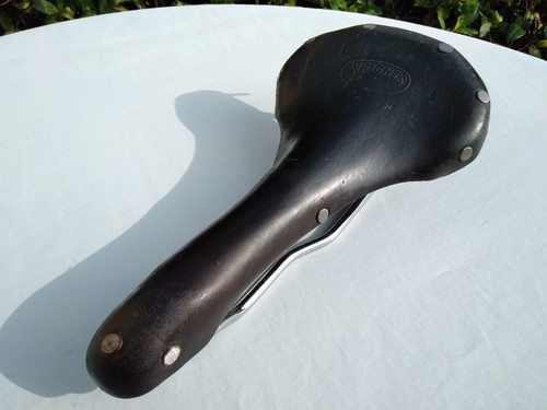Wrights w3sw swallow saddle - swallow,