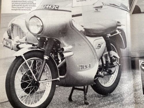James bond thunderball bsa - james,