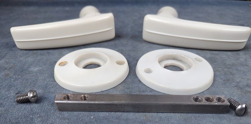 Pair reclaimed off white - pair,