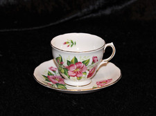 VTG Royal Vale Floral Tea Cup