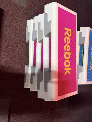 Premium pink reebok step - premium,