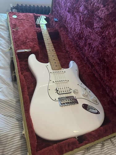 Fender player stratocaster - fender, hss