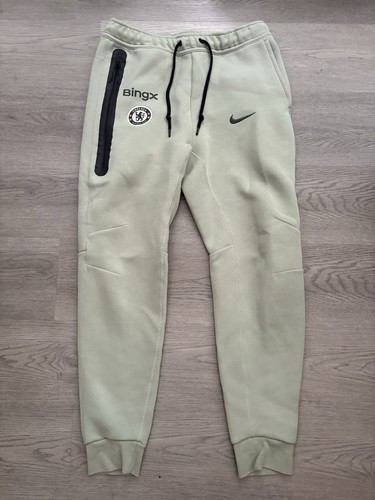 Chelsea nike tech fleece - nike,