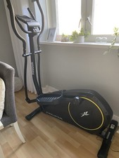 Reebok cross trainer