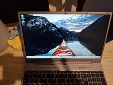 Medion Akoya 15.6” laptop -