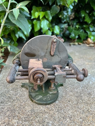 Vintage hand cranked - hand,