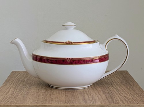 Spode bordeaux teapot never - spode,