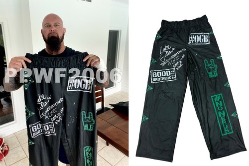 Wwe luke gallows hand - wwe,