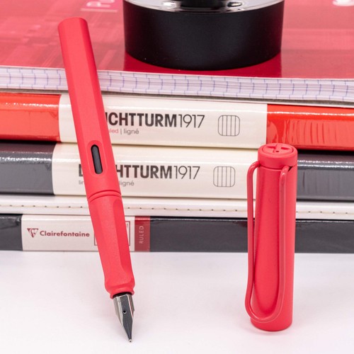 Lamy safari fountain pen - safari,