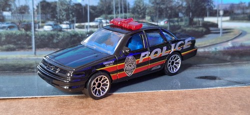 Matchbox ford crown - crown, victoria