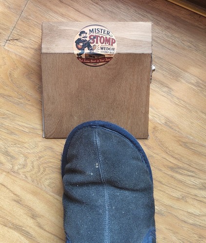 Handcrafted small size wedged - size,