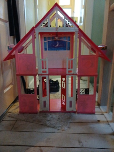 Barbie dream house three - dream,