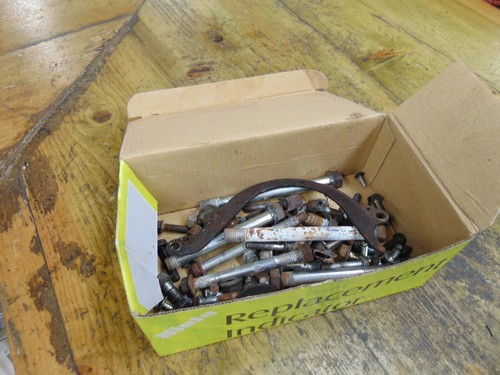 Honda cbf125 nuts and - honda,