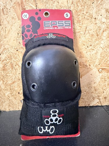 Triple capped elbow - 8, 55