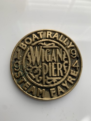 Wigan pier boat rally 1994 - pier,