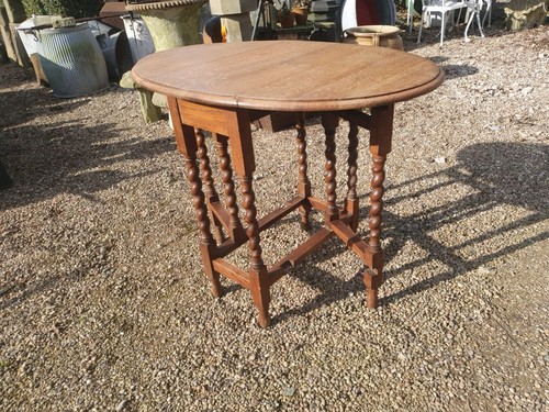 Antique light oak barley twist - light,