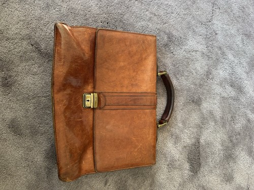 Italy genuine brown - -,