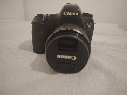 Canon full frame camera - full,
