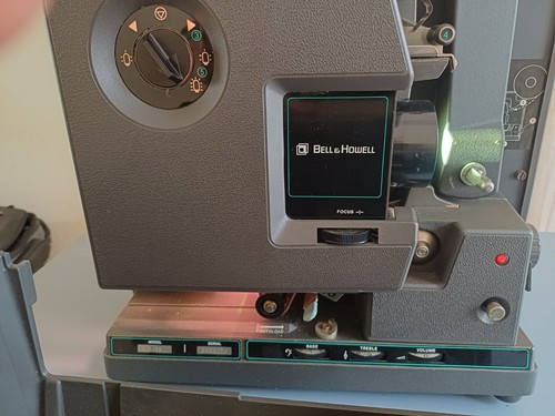 Vintage bell howell 2592 - &,
