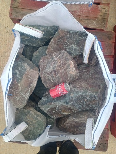 Granite garden rocks - 20,