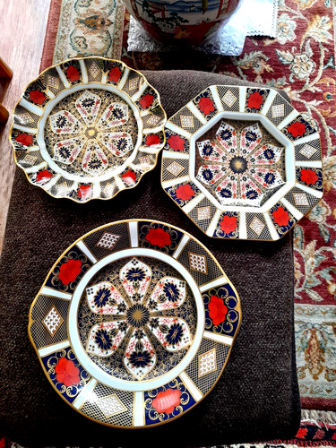 Royal crown derby plates - royal, 3