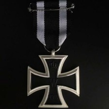 Germany 1914 Iron Cross 2nd Class with Ribbon World War I Military Badge Medal