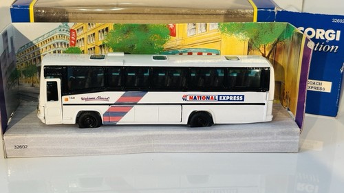 Corgi collection 32602 plaxton - corgi,