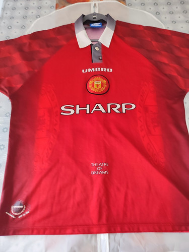 Manchester united umbro sharp - manchester,